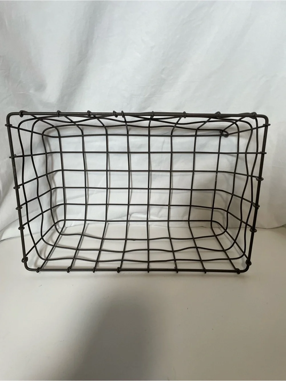 Rustic Metal Wire Storage Basket - black